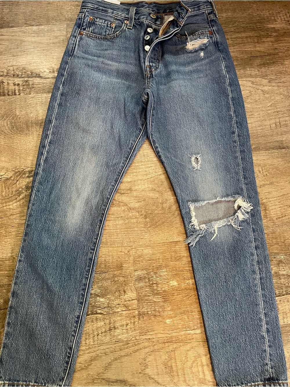 Levi's Women's size 25 Skinny Distressed Blue Jeans 501